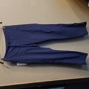 Grey's Anatomy Scrubs in Navy Size small